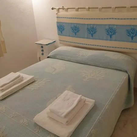 Rum i privatbostad Sweet Dreams Olbia