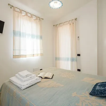 Le Due Isole Alloggio in famiglia
